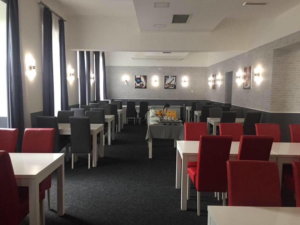Hostel Levicki Slavonski Brod Exteriér fotografie