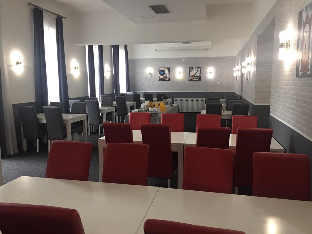 Hostel Levicki Slavonski Brod Exteriér fotografie